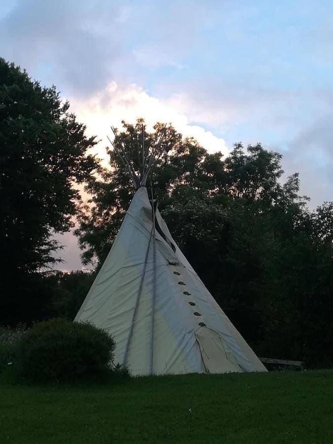 Foto 3 von 5: Tent