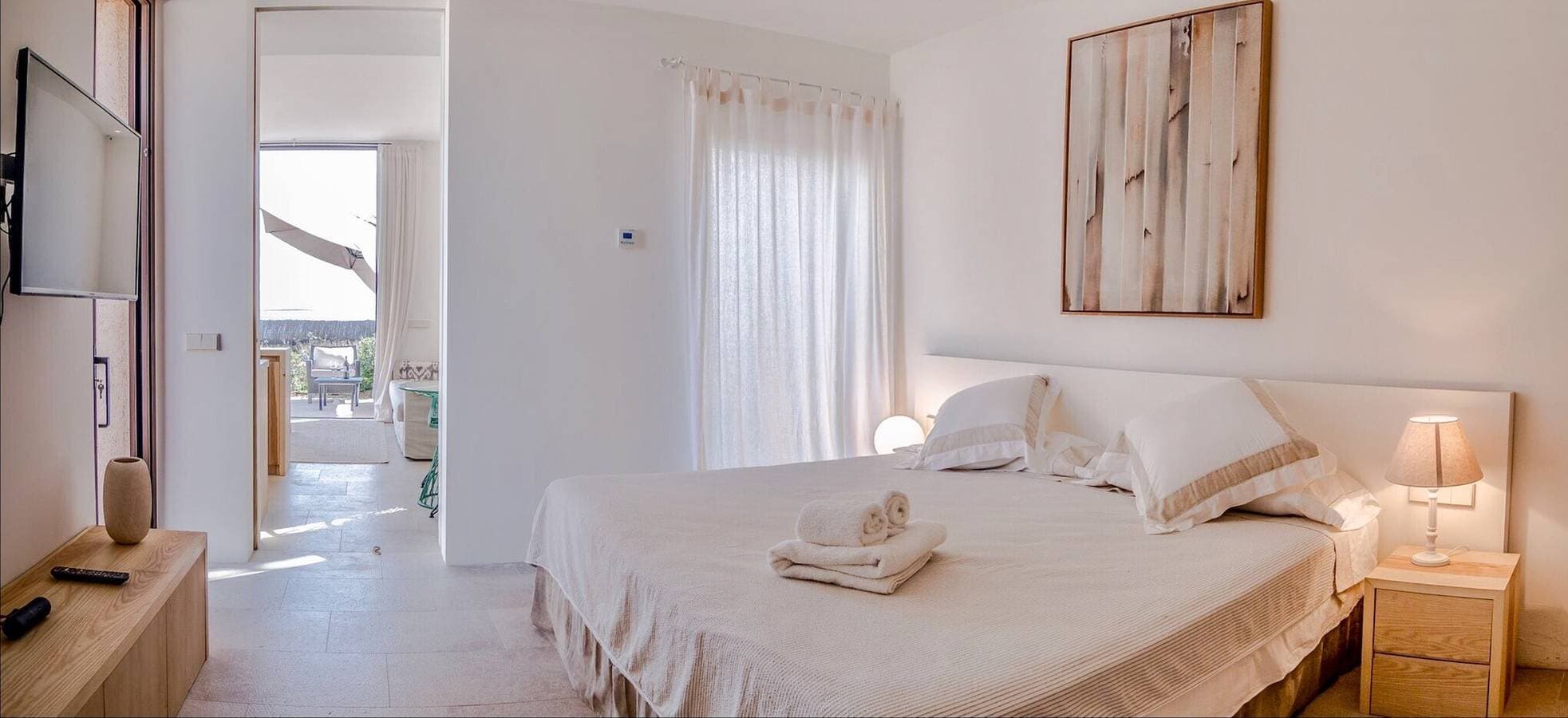Foto 8 von 18: Exklusive Meerblick-Wohnung mit Pool und Chill-out-Bereich