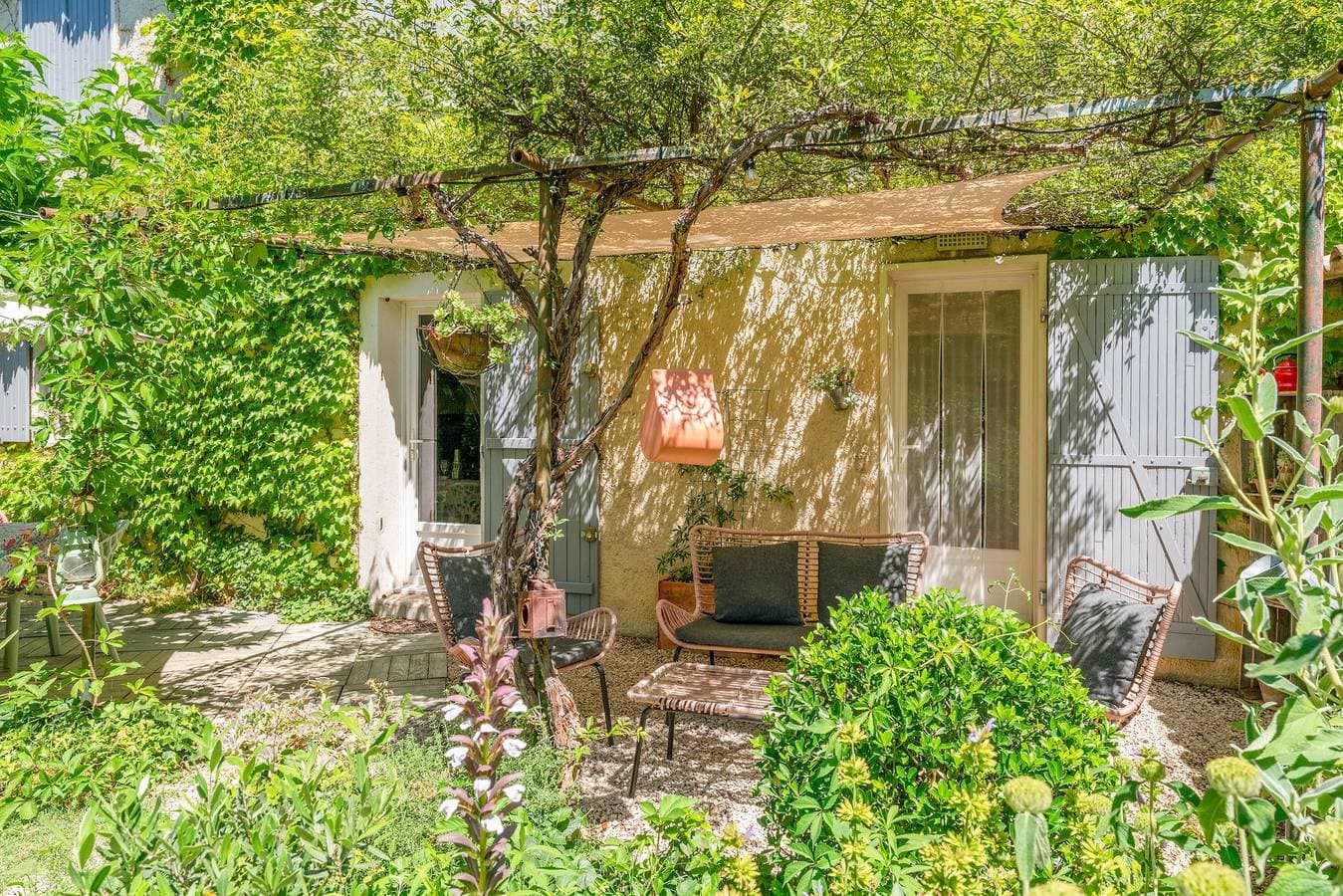 Foto 2 von 29: Ferienhaus 'Jardin' mit Gemeinschaftspool, Privater Terrasse und WLAN