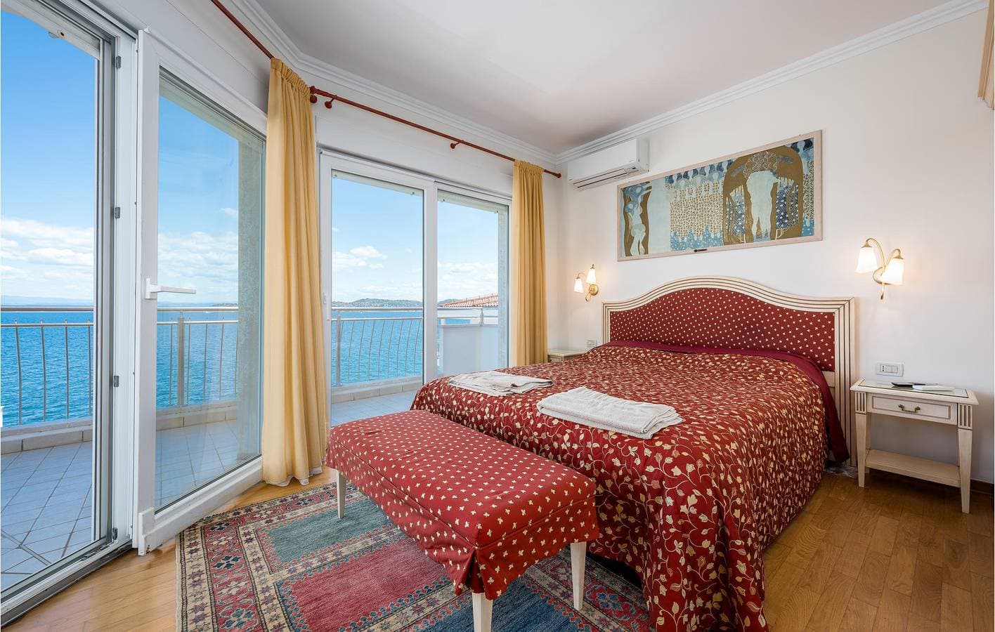 Foto 10 von 37: Ferienwohnung mit Meerblick, Pool, WLAN und Terrasse in der Nähe des FKK-Strandes Kanegra