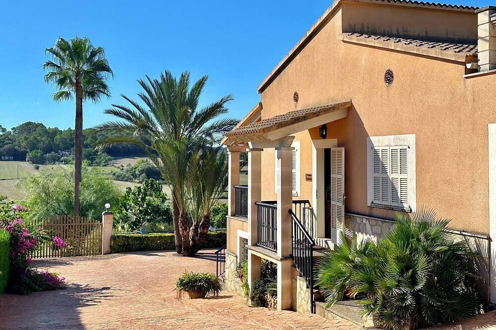 Foto 9 von 30: Freistehende Finca, privater Pool, Panoramablick, Internet, am Dorfrand gelegen