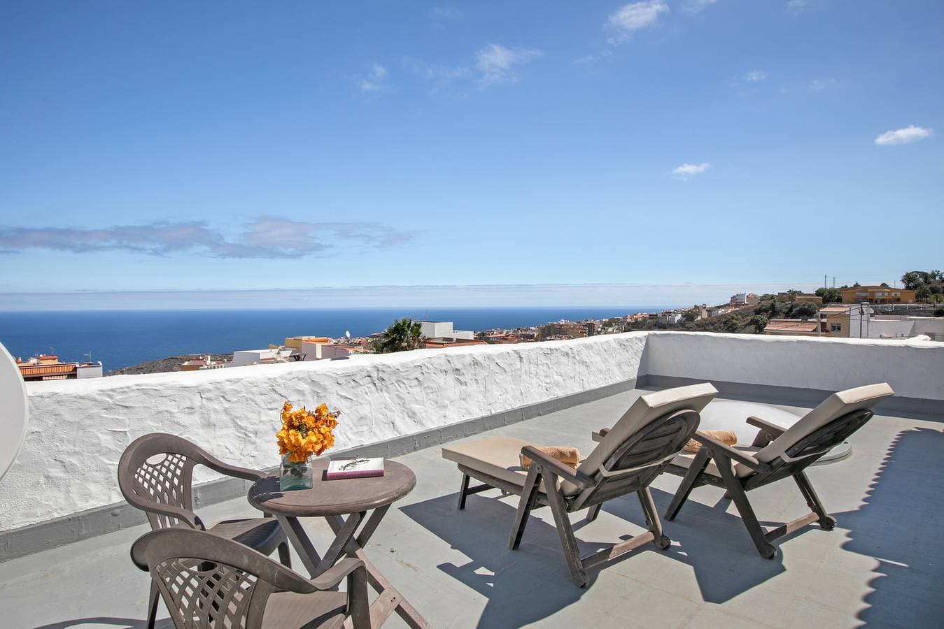 Foto 12 von 33: Ferienhaus „Casa Pedro“ mit Terrassen, Meerblick und Holzofen