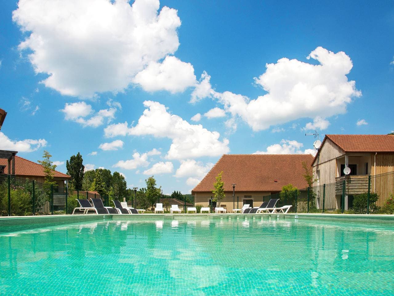 Ferienanlage Les Clos du Rocher 1