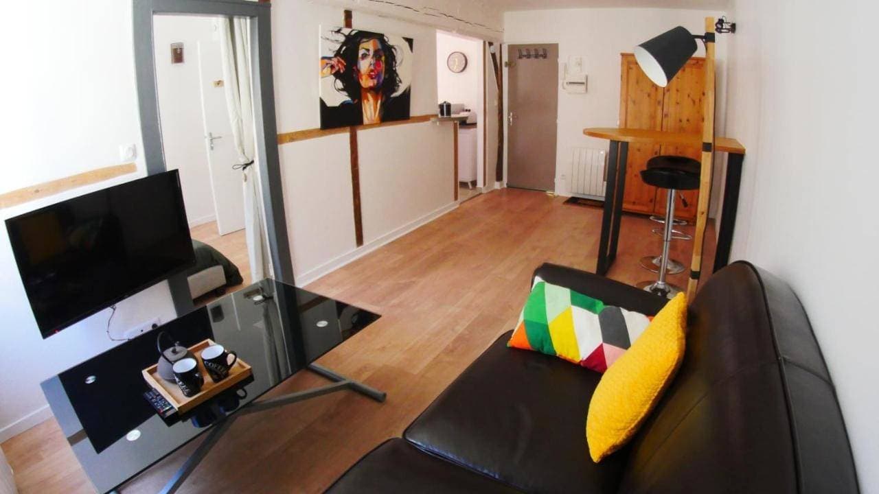 Foto 3 von 14: One-Bedroom Apartment