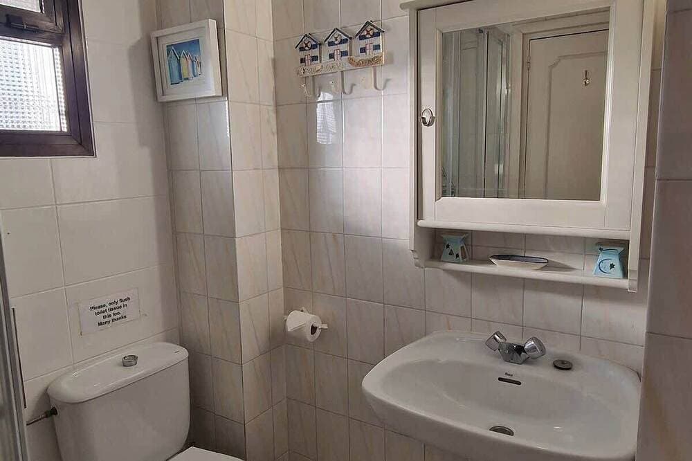 Foto 10 von 30: Condo with Pool & Mediterranean Views