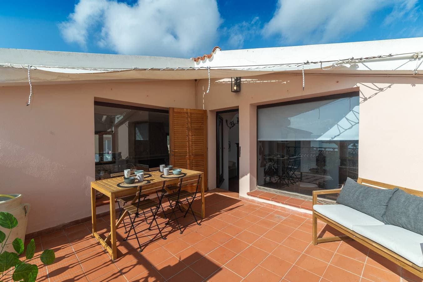 Foto 4 von 25: Ferienhaus 'Le Giare 2' mit Meerblick, privater Terrasse und Klimaanlage