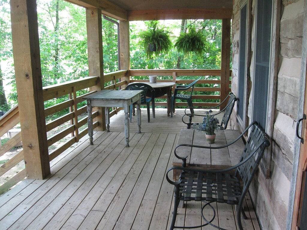 Vintage River Cabin, Log, Riverfront, Kamin, Dock, Whirlpool, Oberlichter, Charme 1