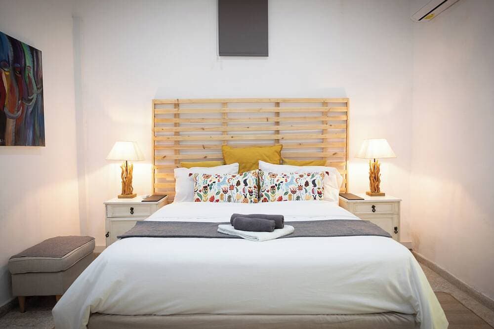 Foto 4 von 23: Vine Cottage Cyprus · Limassol Vine cottage| Akrotiri Seaside Retreat