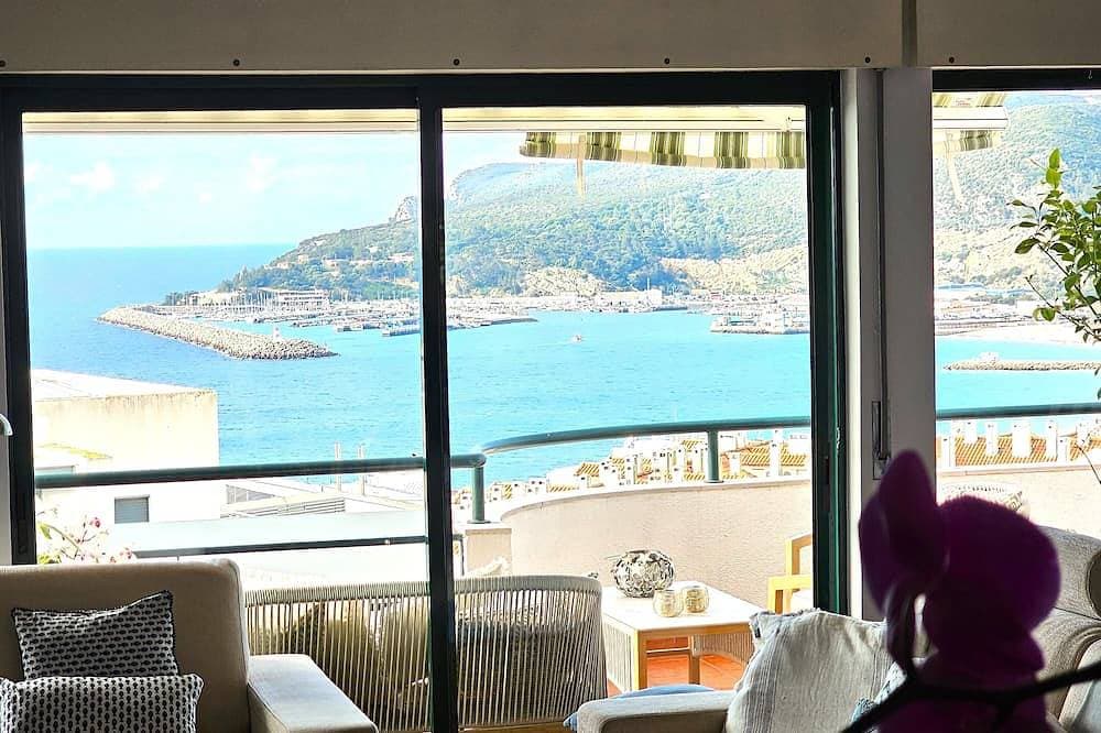 Foto 9 von 30: Sesimbra, Villa Luxueuse, Vue Superbe sur Océan, Port, Plage, 6/7 Voyageurs