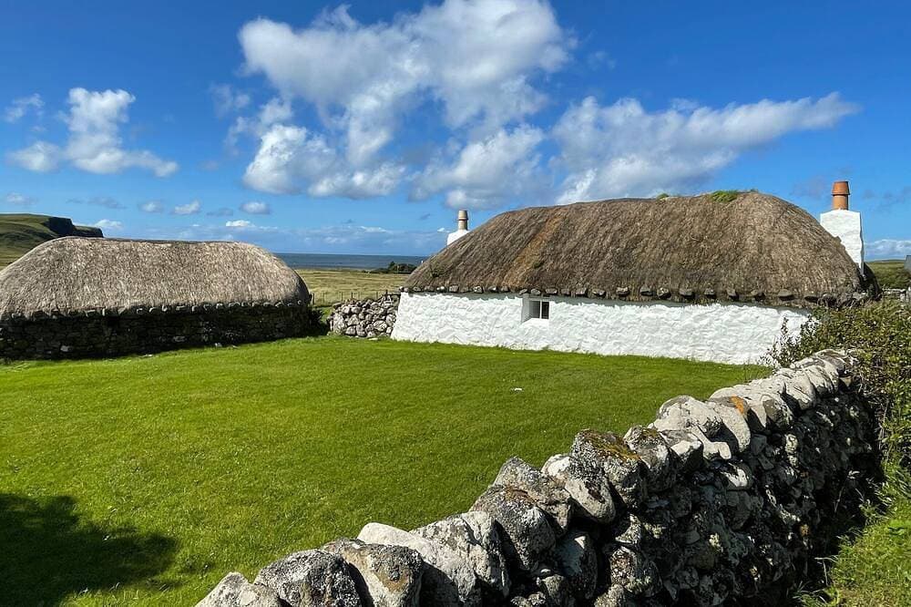 Foto 10 von 22: Beaton'S Croft House - Uig Skye, romantic, with open fire in Uig