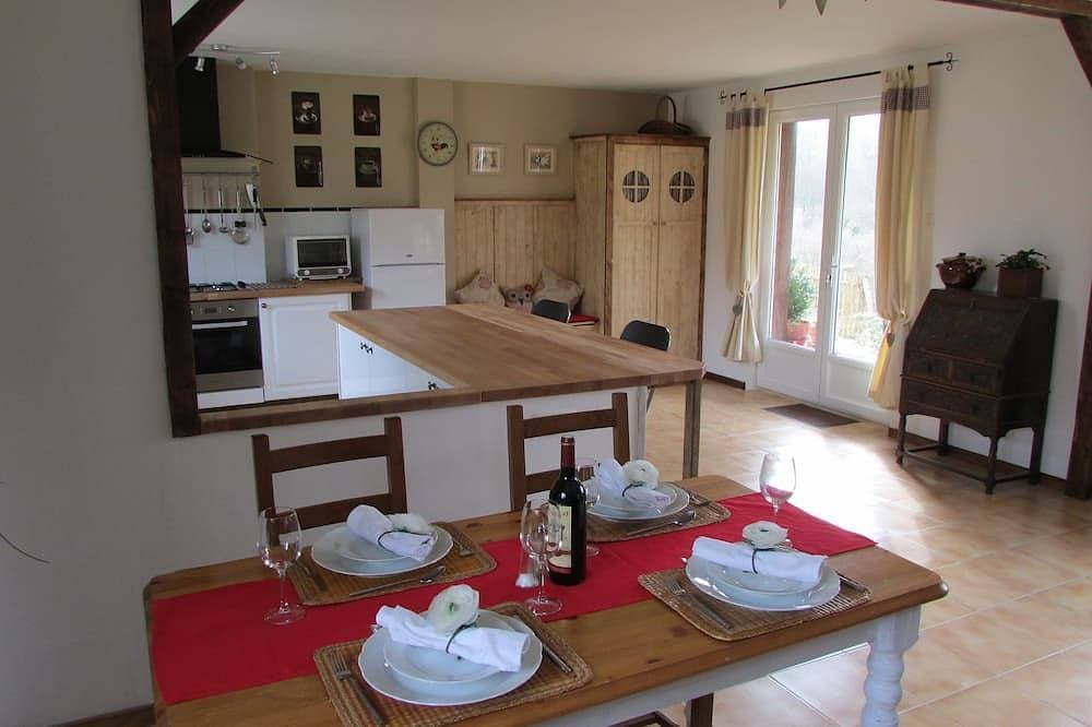 Foto 10 von 21: Ferienhaus mit Pool in Plouray, zwischen Pontivy und Rostrenen, Morbihan, Bretagne
