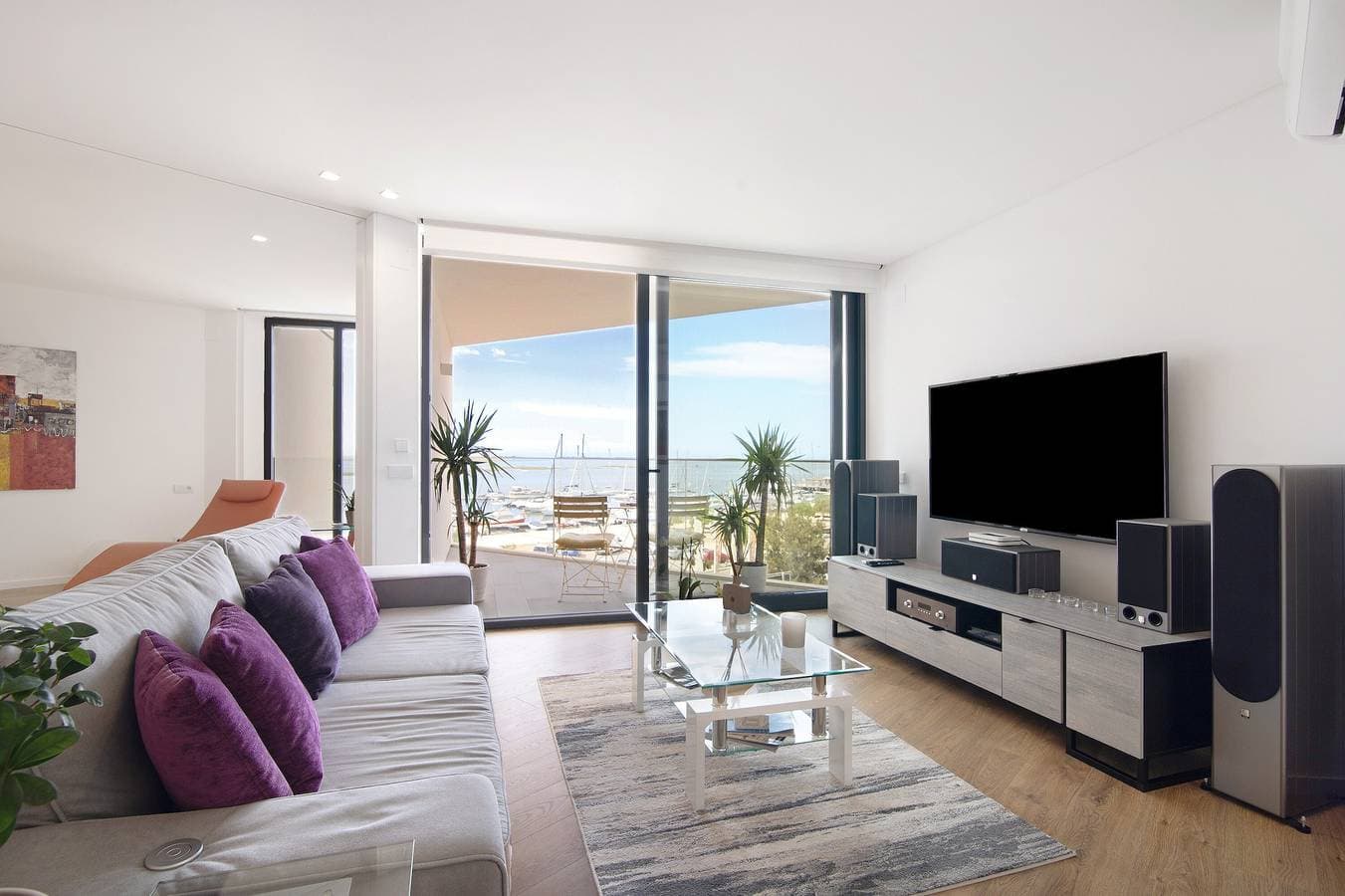Foto 2 von 32: Apartment „Mare Nostrum“ mit Meerblick, Gemeinschaftspool und WLAN