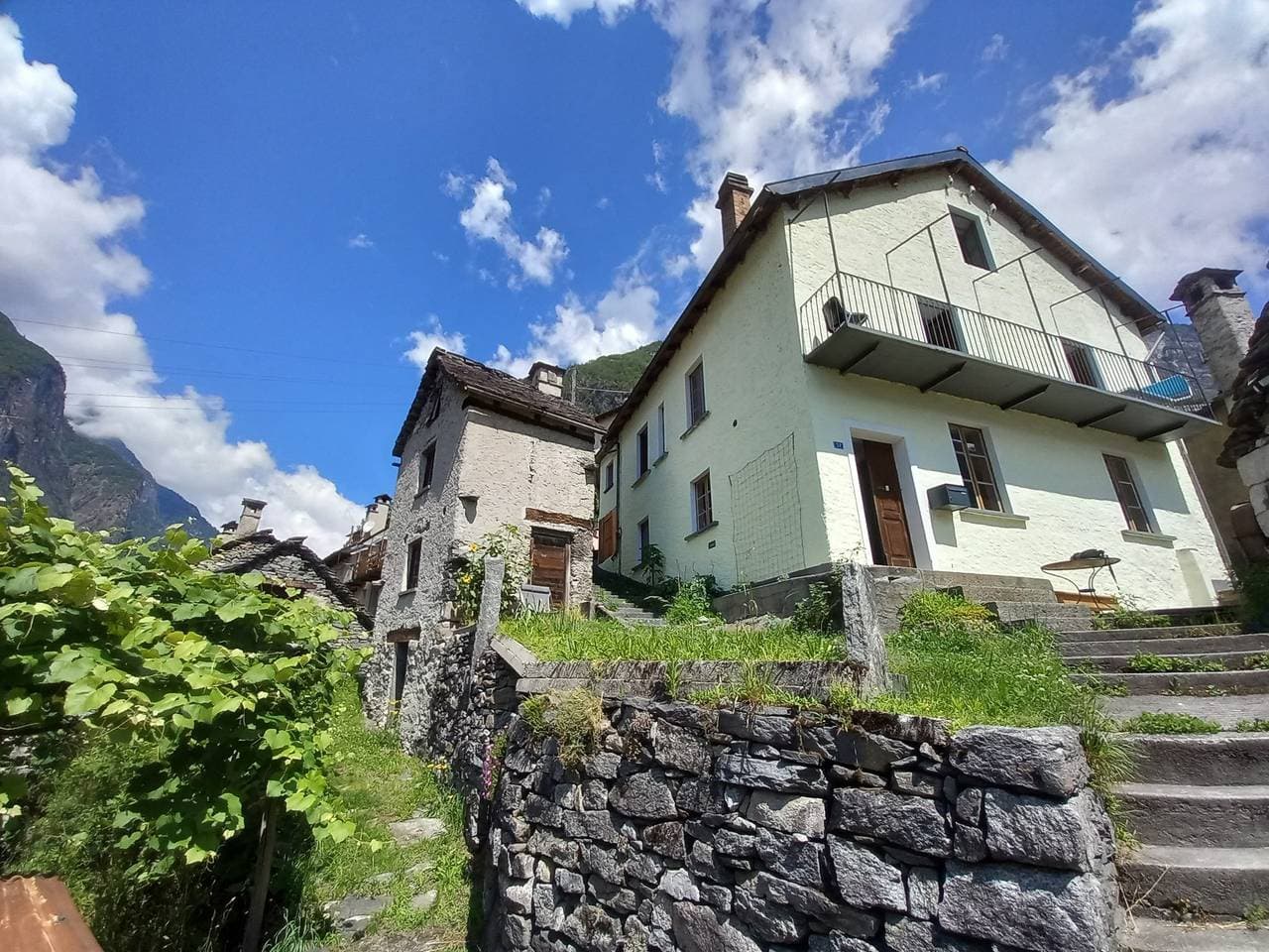 Foto 8 von 25: "Casa Coerente" Cavergno - Zimmer #3