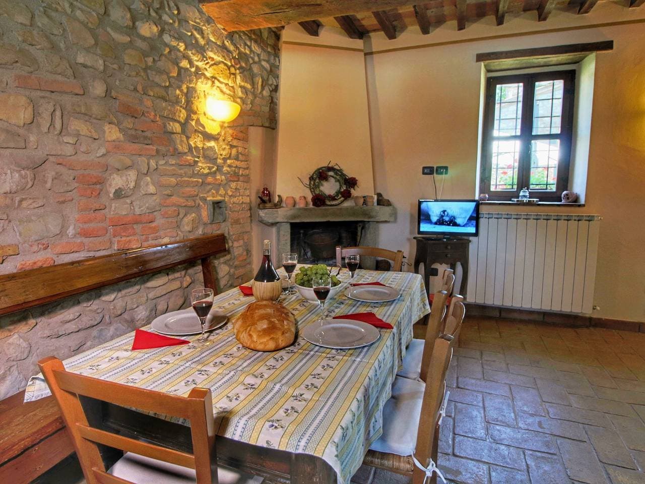 Foto 9 von 79: Wohnung in Todi mit Pool und Kultur