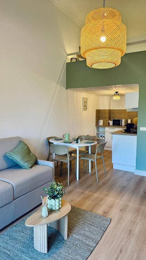 Foto 2 von 16: Duplex Apartment