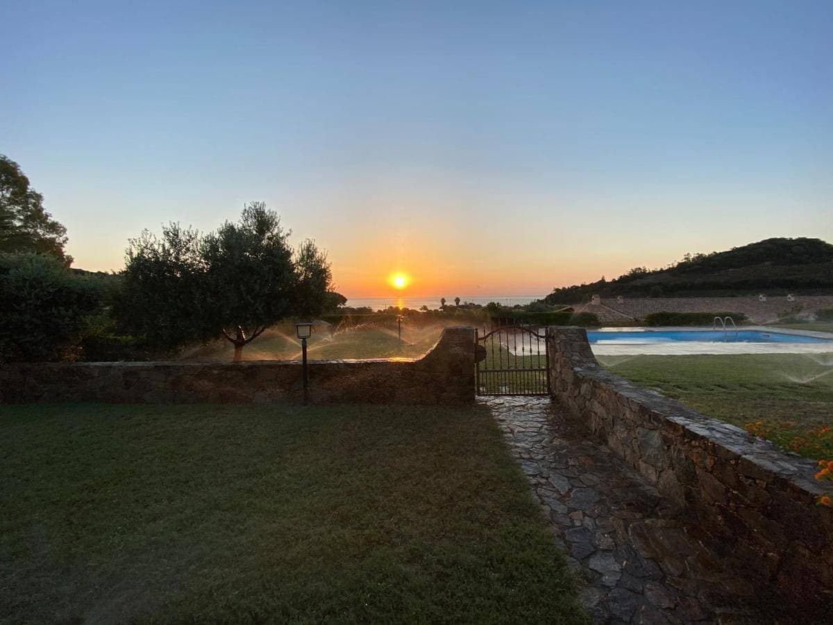 Foto 5 von 22: Villa with Swimming Pool View