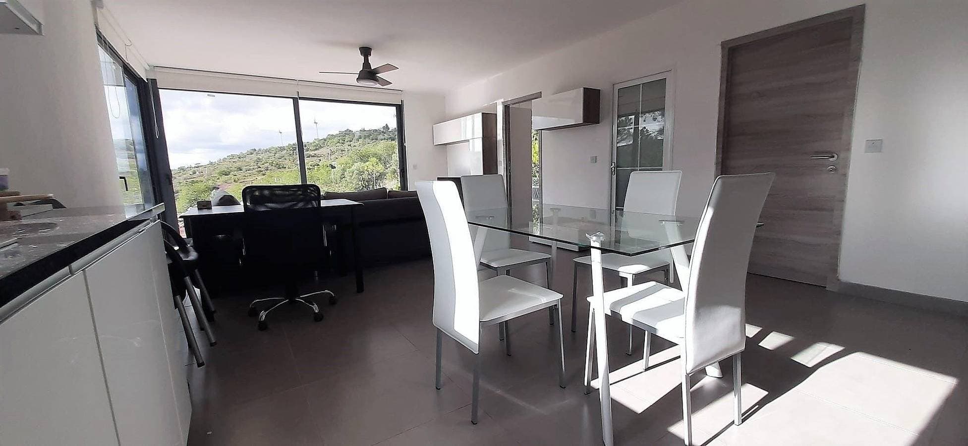 Foto 7 von 16: Casa Alfarobeira, villa with splendid views and private pool for 4P+baby