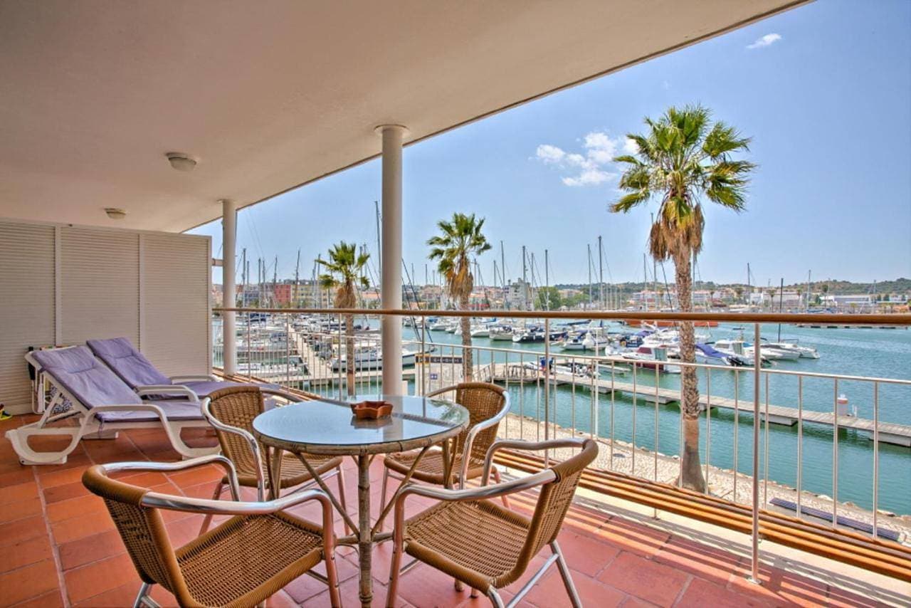 Marina-G 1