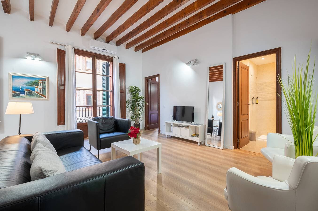 Holiday Palma Apartment 2 by PriorityVillas 1
