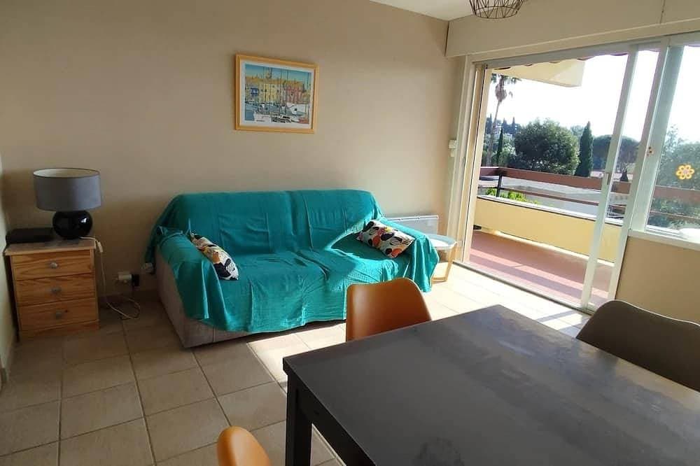 Foto 4 von 9: Exceptional sea view! Terrace, Private garage, Walking distance to the beach