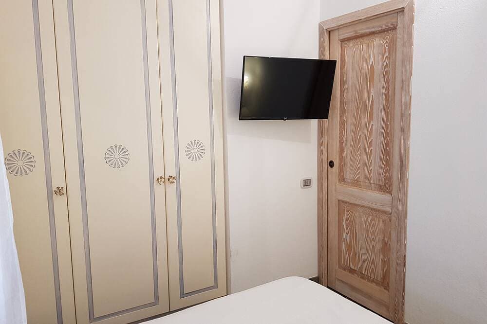 Foto 6 von 25: Rena Majore Exclusive Villa With Private Pool And Mediterranean Garden