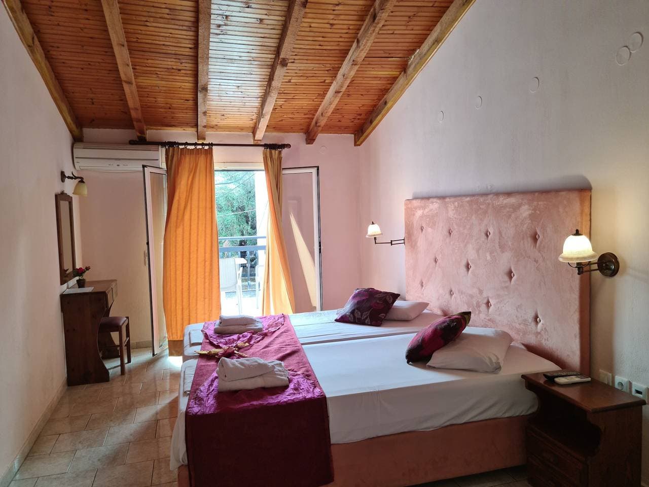 Foto 4 von 10: Studio "Galini Studios 1" in Strandnähe mit Wi-Fi, Klimaanlage und Balkon