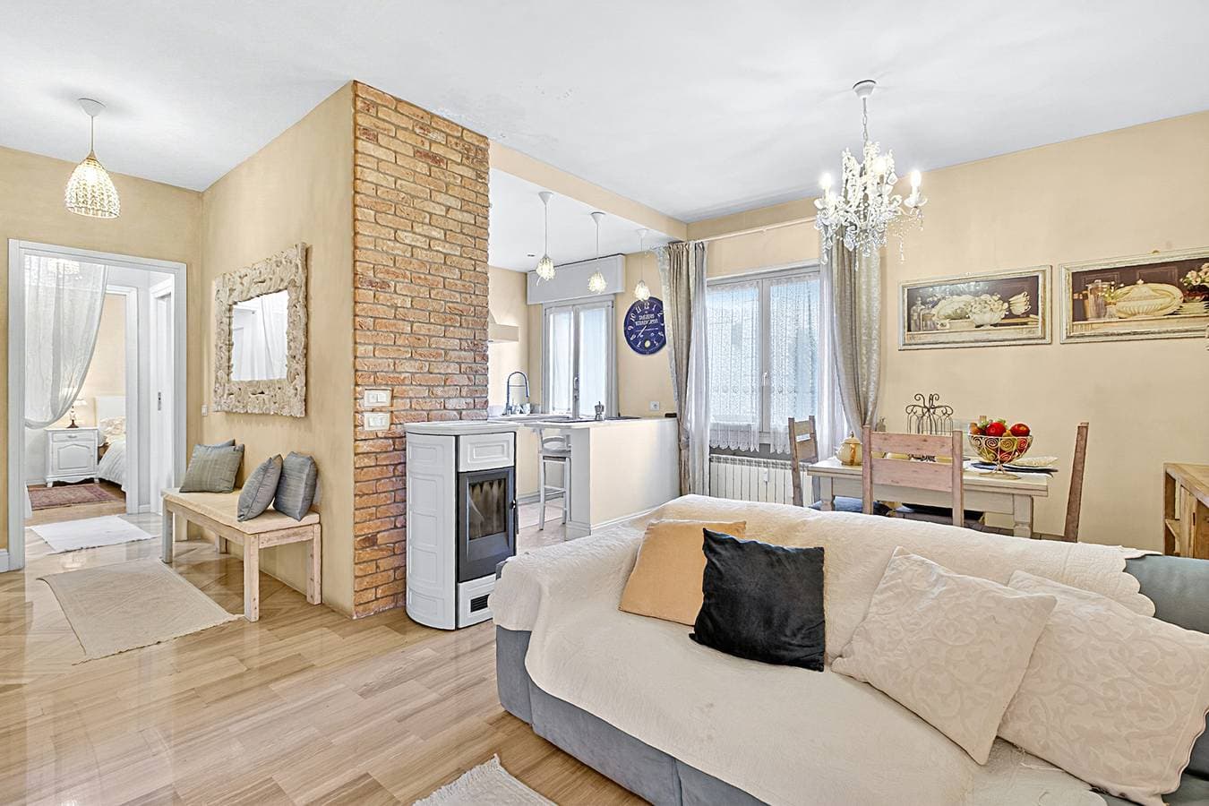 Chic Retreat with Park | Central Salò 1