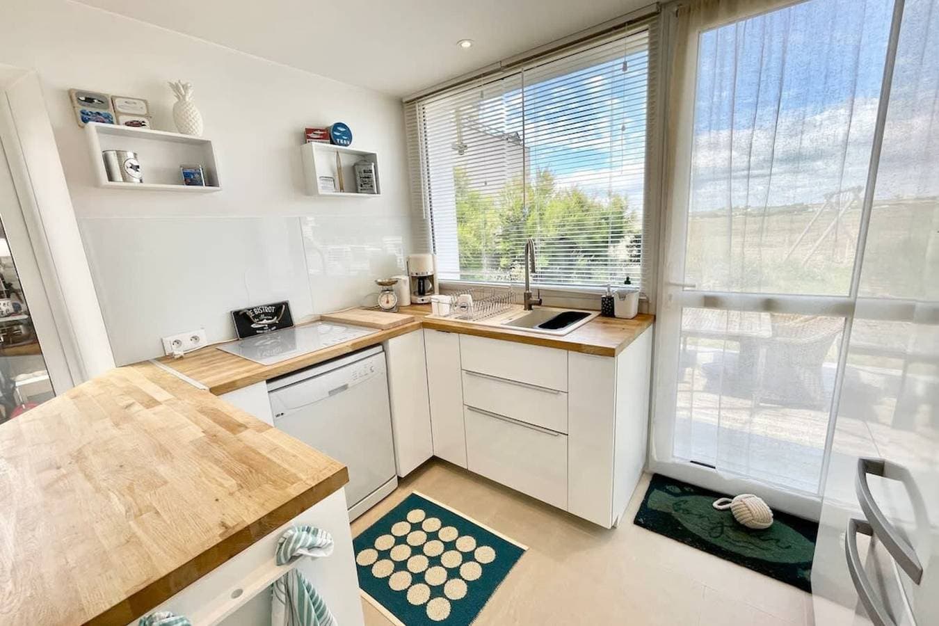 Foto 4 von 40: Ferienhaus für 7 Personen mit Terrasse