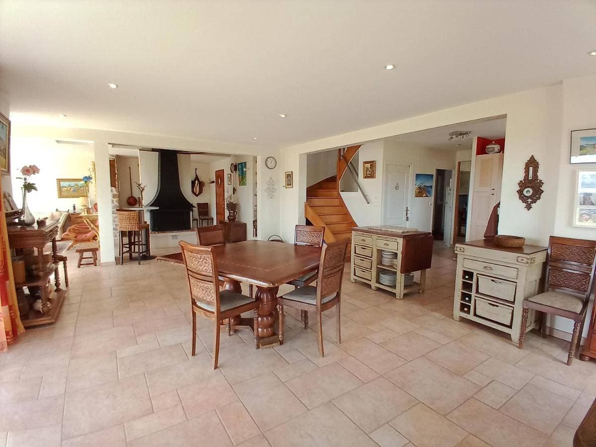 Foto 3 von 24: Holiday Home