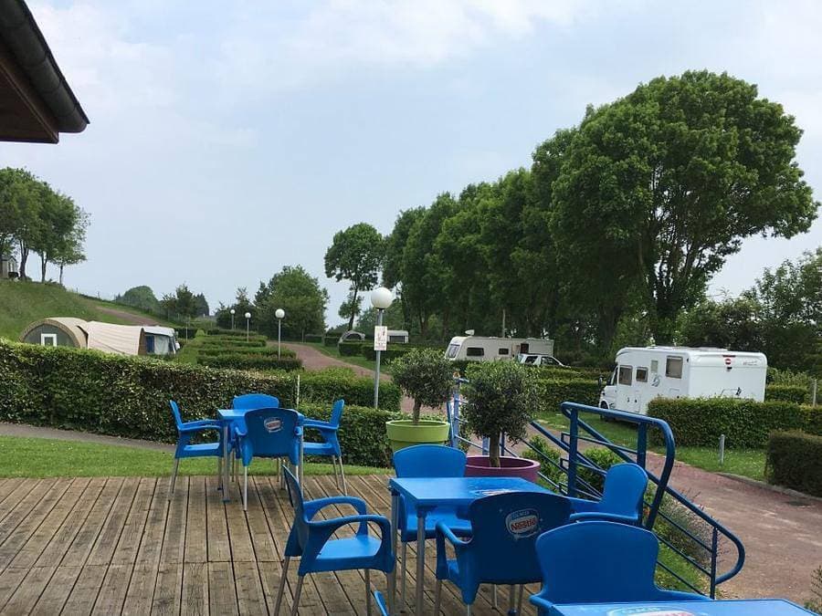 Foto 8 von 88: Camping Le Mont Joli Bois - Bungalowzelt 4 personen - Coco Sweet, ohne sanitäre Einrichtungen