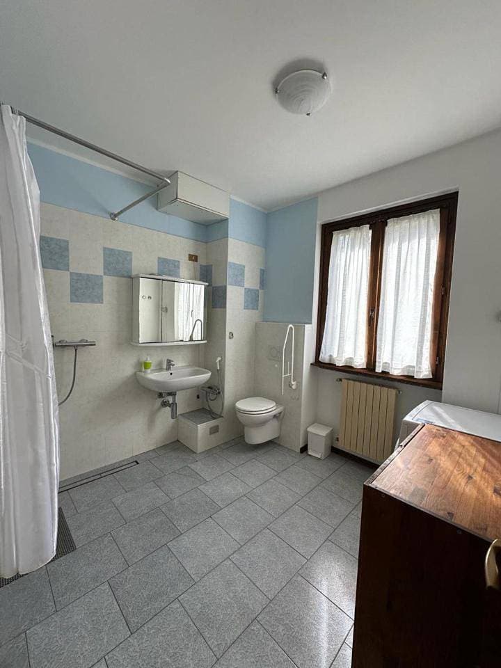Foto 8 von 11: Two-Bedroom Apartment with Balcony and Terrace
