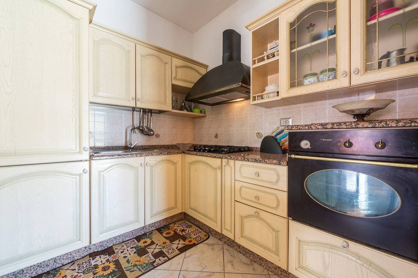 Foto 4 von 28: Villa 'Chiara' mit Bergblick, WLAN und Klimaanlage