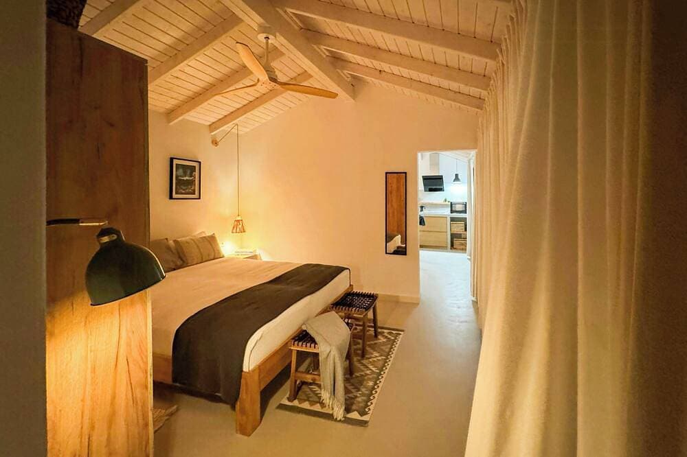Foto 4 von 30: Eine Oase des Designs und der Ruhe mit Pool auf Lanzarote