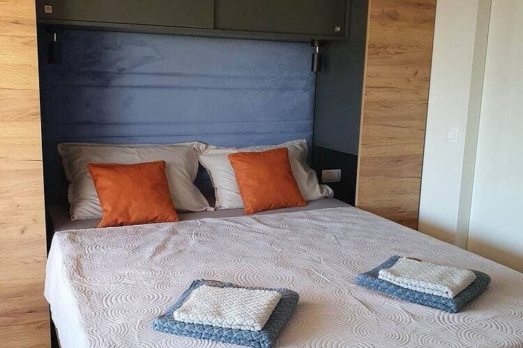 Foto 8 von 30: Mobile Homes Karlo & Dino - Superior Two Bedroom Mobile Home