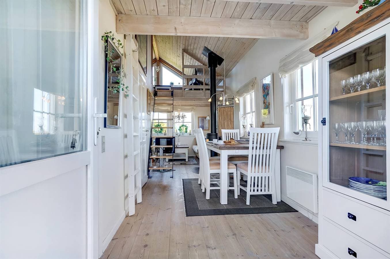 Foto 9 von 33: Beautiful home in Ringkøbing w/ WiFi and 1 Bedrooms