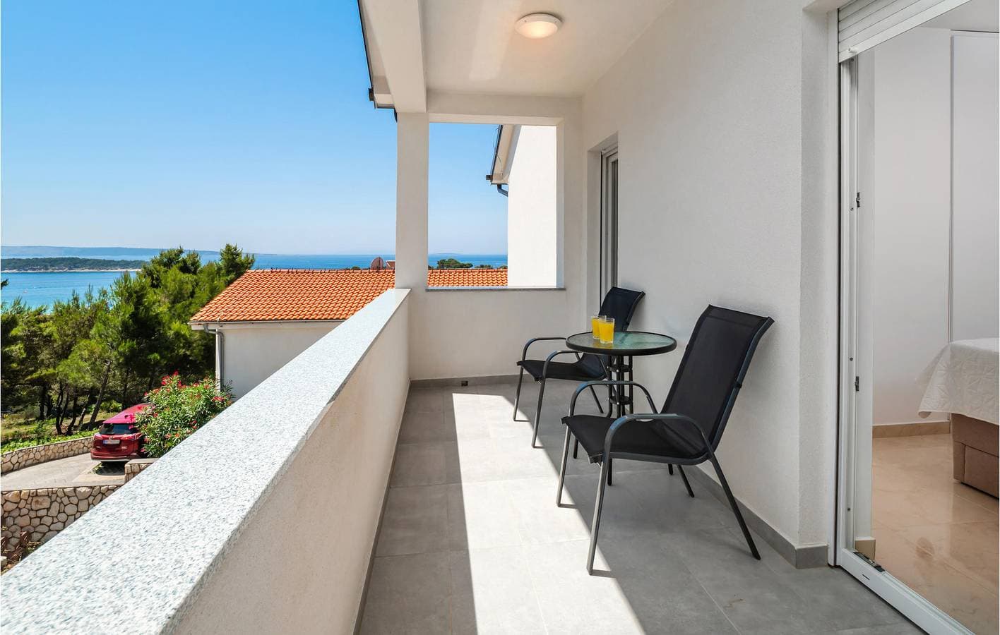 Foto 7 von 29: Gemütliche 1-Zimmer-Wohnung mit Meerblick, WLAN und Parkplatz, 1 km vom Strand entfernt