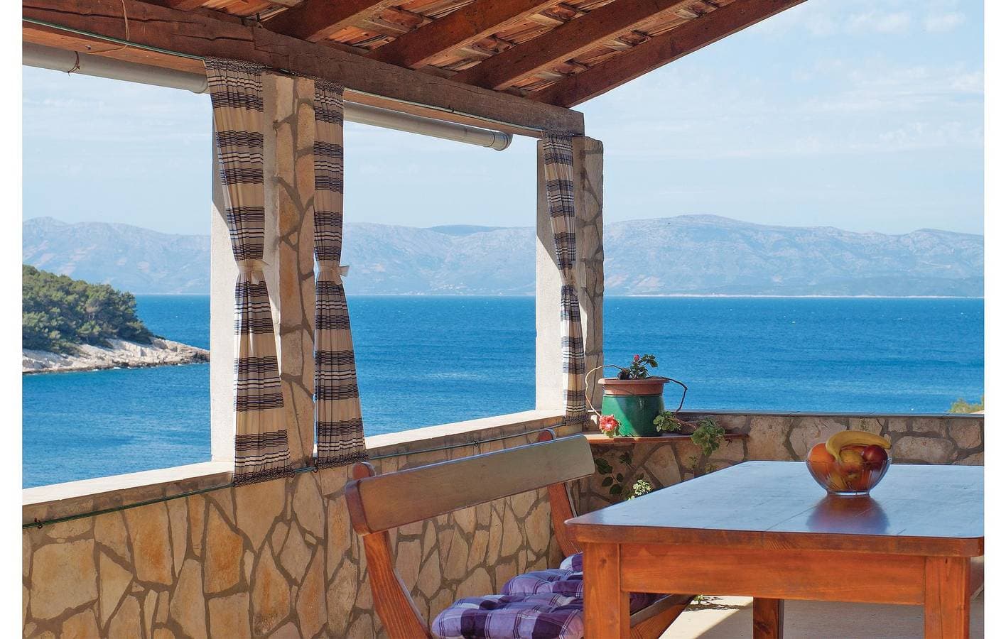 Foto 7 von 33: Gemütliche Ferienwohnung mit Terrasse, 2,5 km vom Strand entfernt und mit moderner Ausstattung