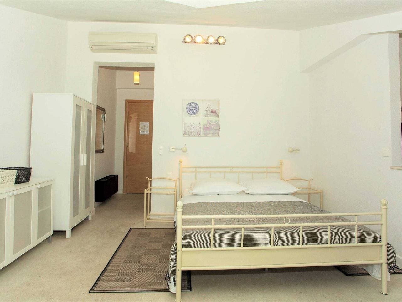 Foto 4 von 8: Apartments & Room Vesna - Studio Apartment with Terrace and Sea View