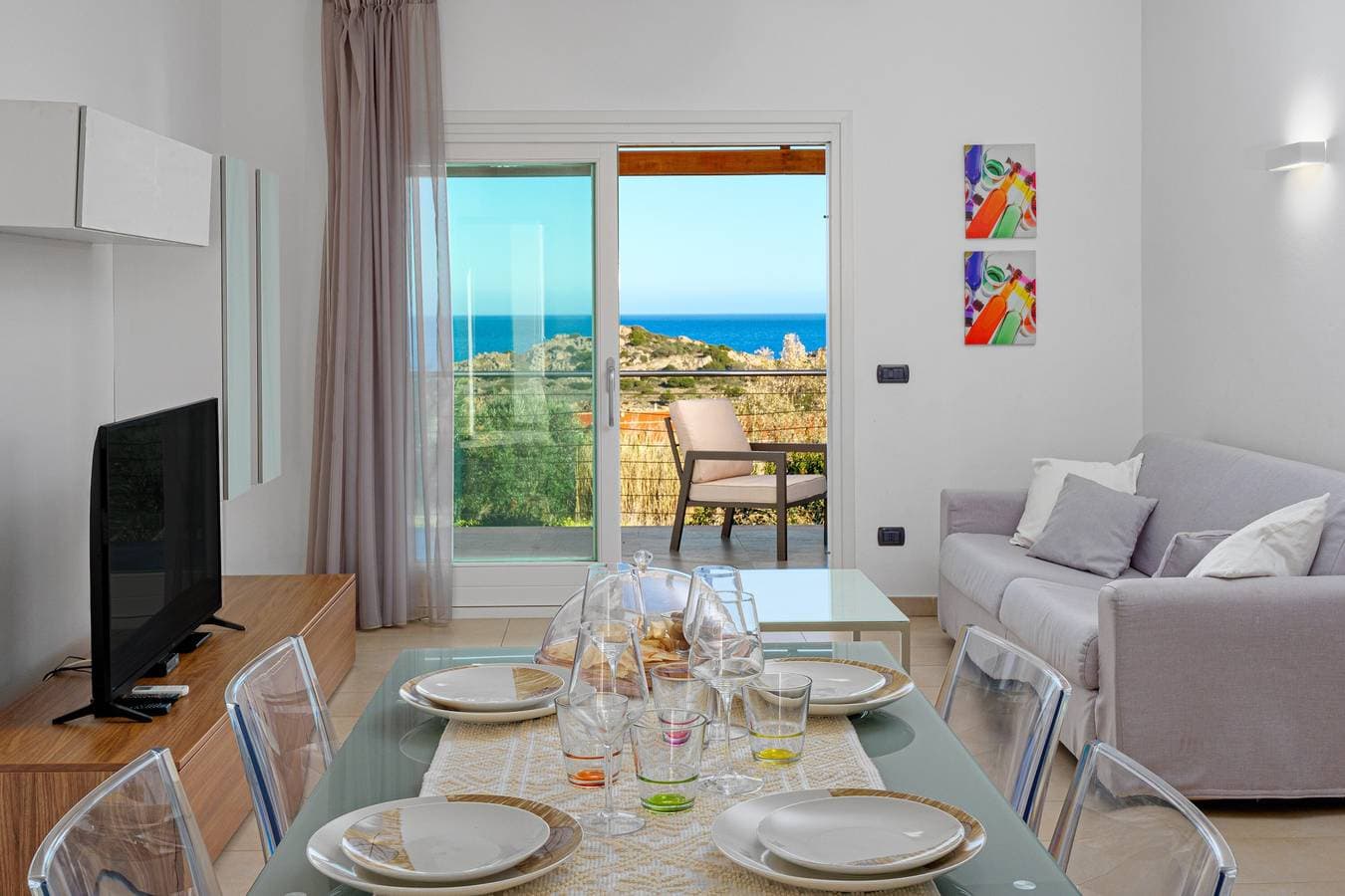Foto 2 von 23: Einzigartige Ferienwohnung "Villa Marconi 8" mit Meerblick & geräumiger Sonnenterrasse