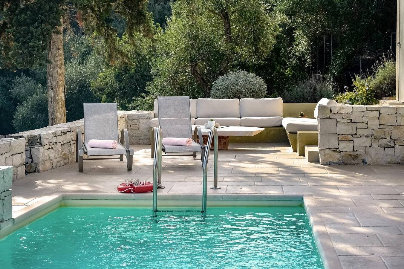 Foto 5 von 24: Villa für 4 Personen mit Terrasse