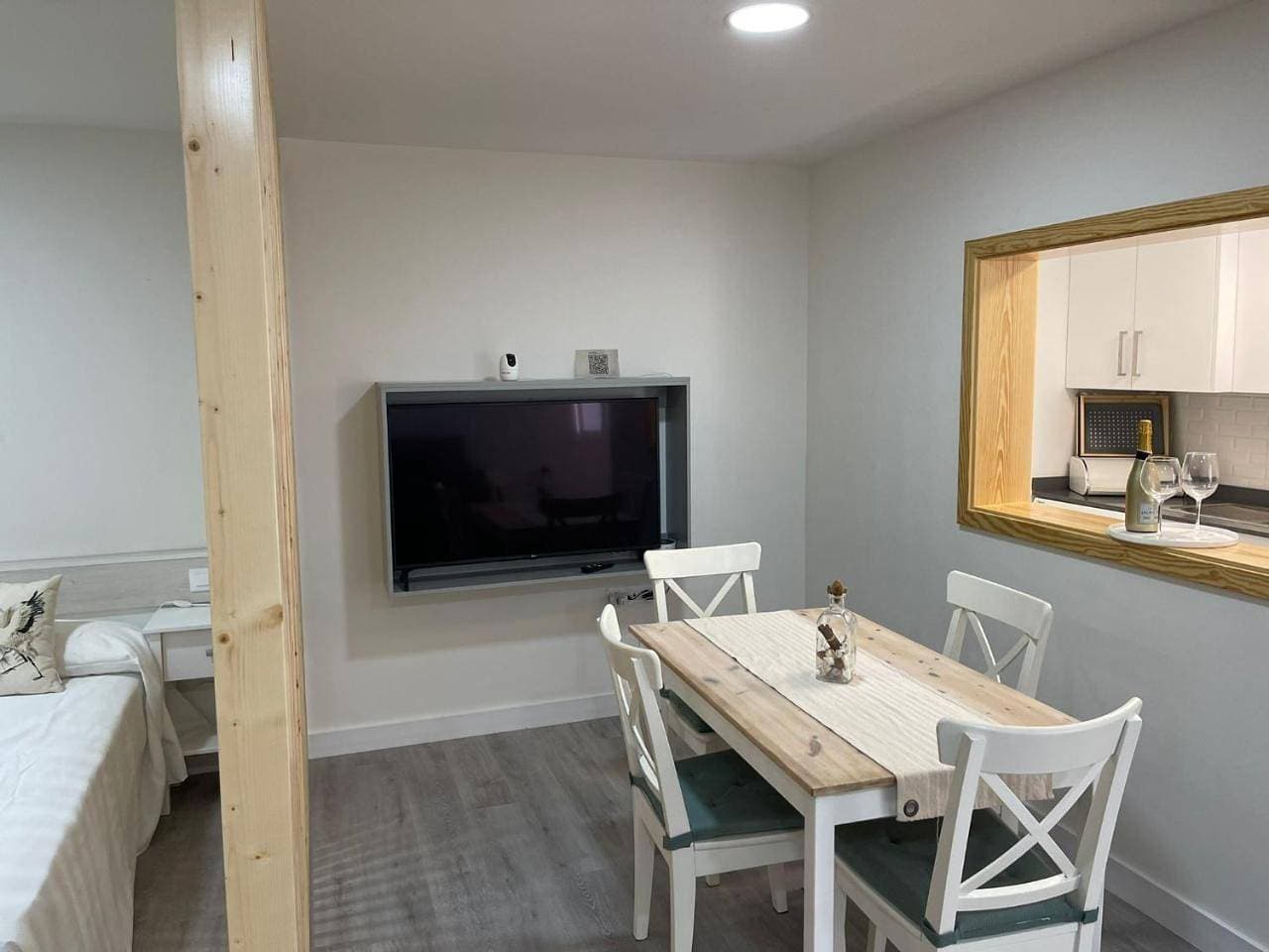 Foto 8 von 26: Studio with Sofa Bed
