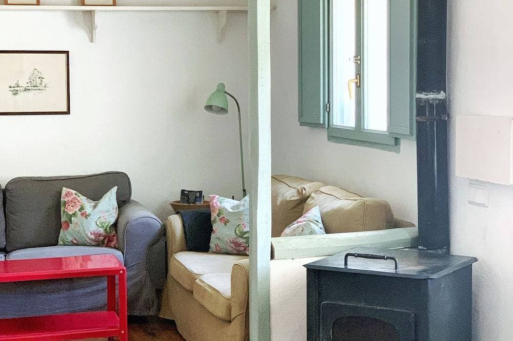 Foto 12 von 30: Charming Rural Lodging in the Sierra de las Nieves · Casa Algarrobo