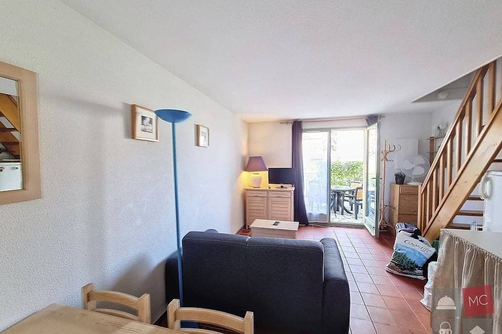 Foto 4 von 11: Maison L'Olivade  dans résidence privée  avec pisc