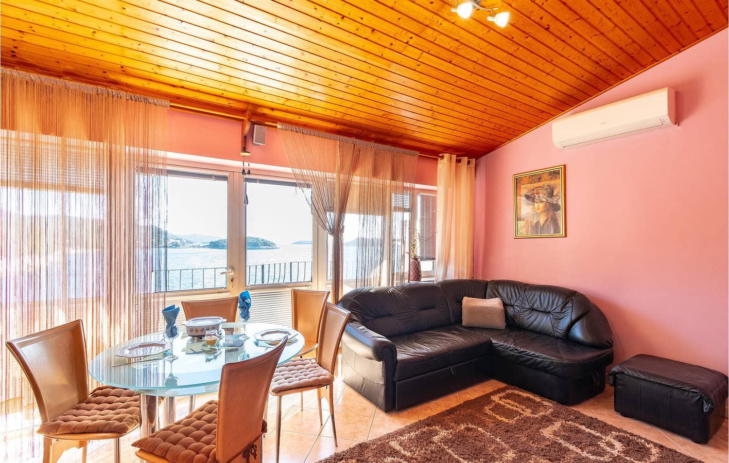 Foto 6 von 21: Reizende Ferienwohnung mit Garten, Terrasse und Zugang zum Strand
