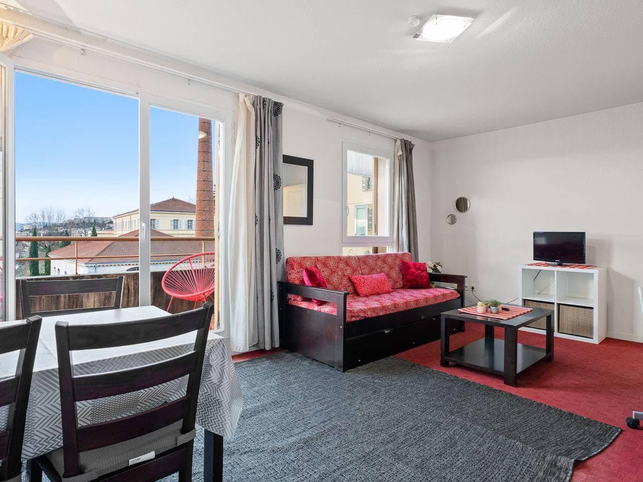 Foto 8 von 15: Reizende Ferienwohnung in Grasse mit Pool, Balkon und in der Nähe von Sehenswürdigkeiten