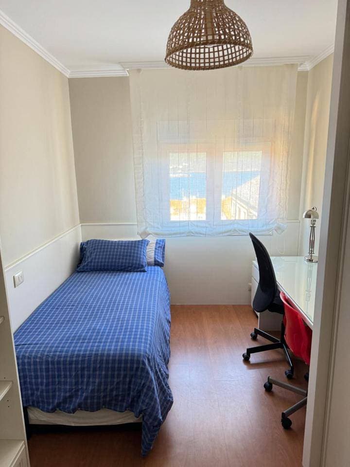 Foto 13 von 17: Two-Bedroom Apartment with Sea View