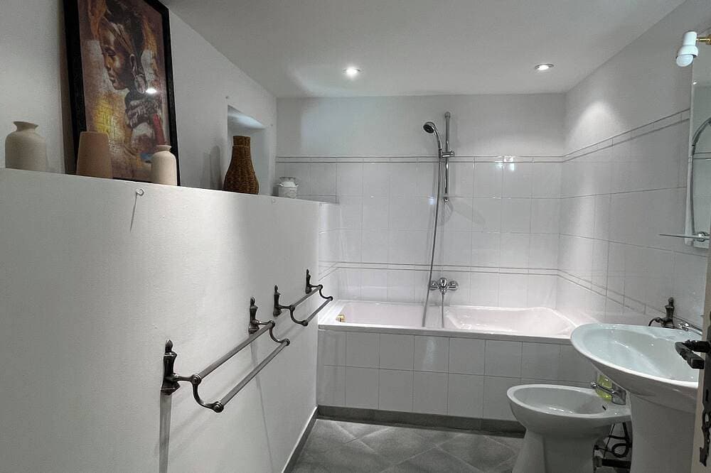 Foto 2 von 14: Gites du Bouscas La Murette 3 star rating Atypical stone arched studio apartment