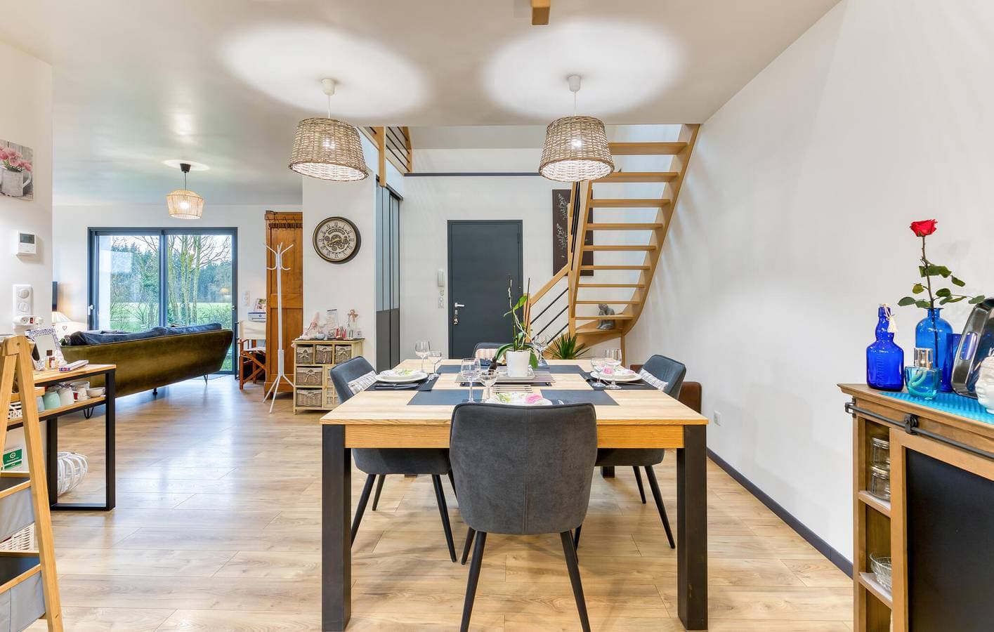 Foto 5 von 31: Gemütliches Apartment mit Wifi, Babybett und Parkplatz