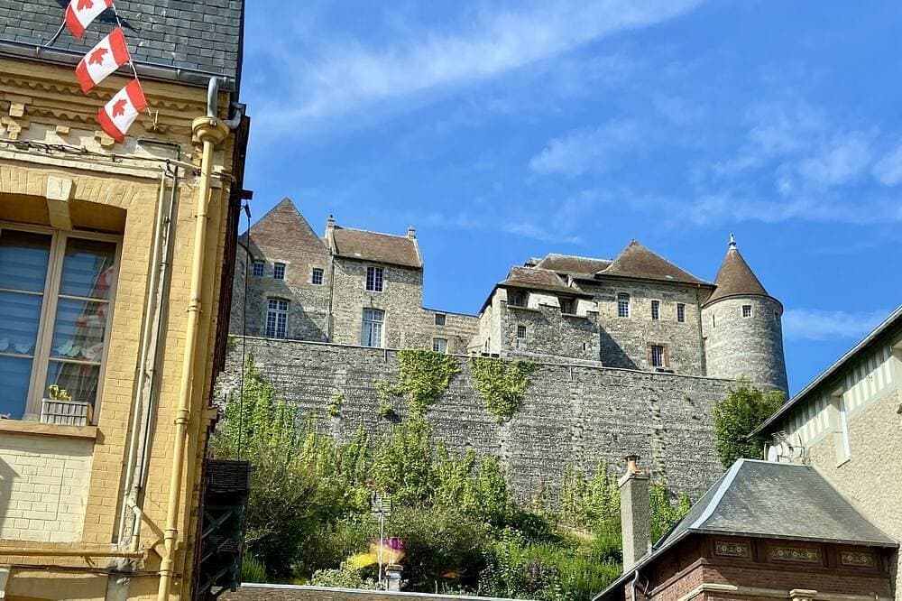 Foto 13 von 30: Little Sygogne ❤️ Waterfront & castle view ❤️ Cozy - Vacation Rental