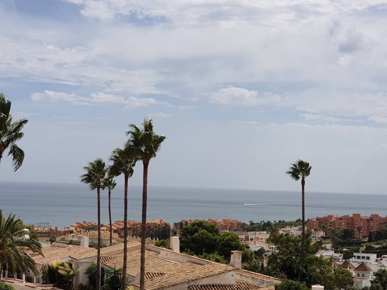 Foto 4 von 42: Modernes, renoviertes Apartment mit 2 Betten und 2 Bädern, hervorragendem Meer- und Golfblick